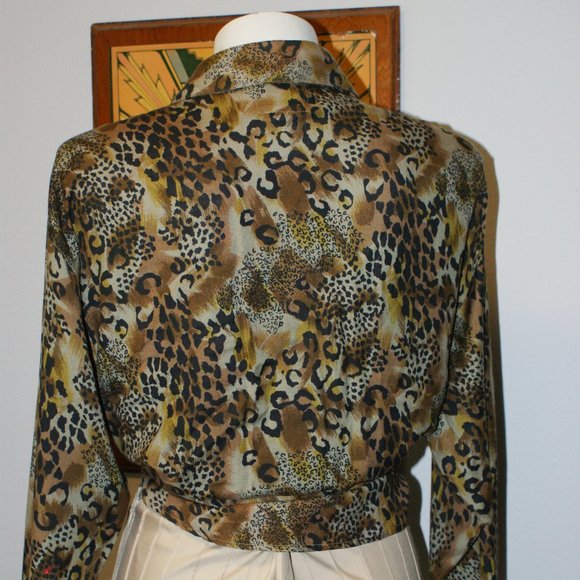 Vintage Animal Print Short Circuit Rayon Shirt - Picture 3 of 10